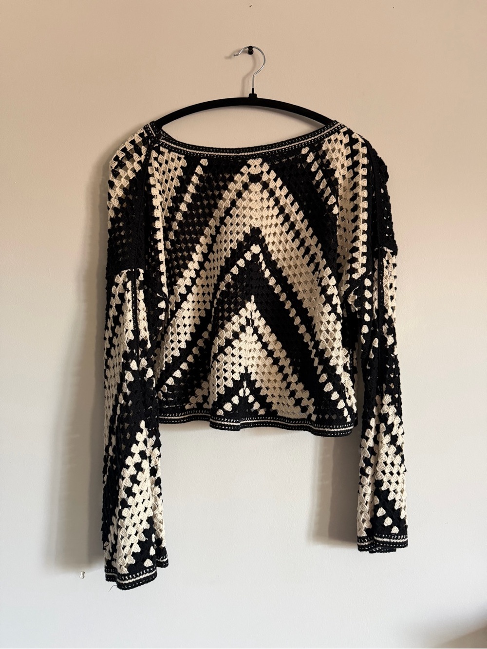 Black & Cream Crochet Open-Weave Women's Sweater Small
